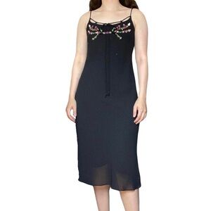 Black Floral Embroidered Slip Dress – Size 8 🌸